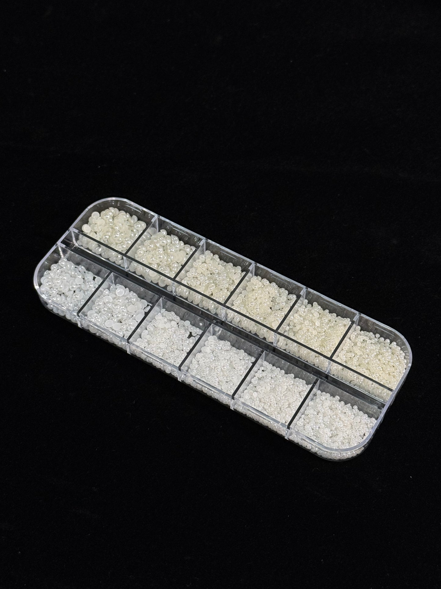 【単品注文不可・耳つぼシールとセット購入が必須】耳ツボジュエリーパーツ 12デザイン入りセット 耳ツボシールDIYグッズ クロムハーツ風
