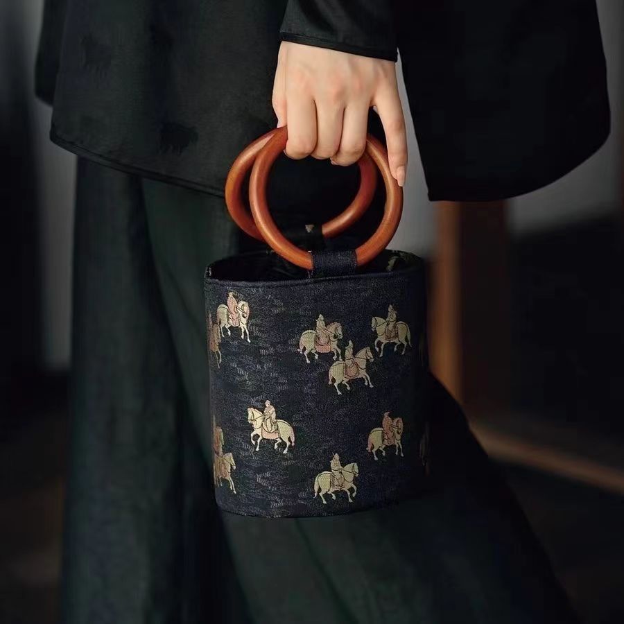中式唐馬バケットバッグ ・巾着バッグ「長安夢(ちょうあんむ)」