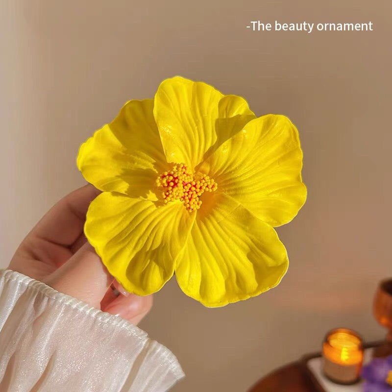 【単品】ヘアクリップ 花 フラワー クリップ 髪飾り 浴衣 着物 和服 和装 綺麗 上品 エレガント 高級 造花 ヘアアクセサリー サイドクリップ ビーチ 海 リゾート 結婚式 発表会 成人式 卒業式