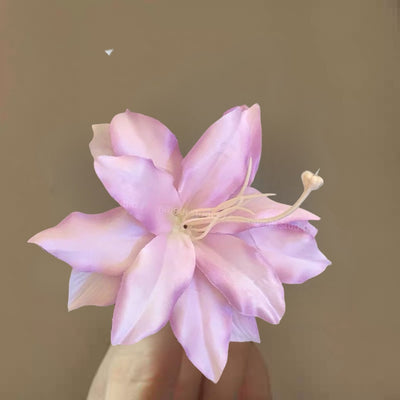 パープルユリ