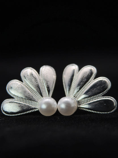 銀糸花珠ピアス「月下紡」